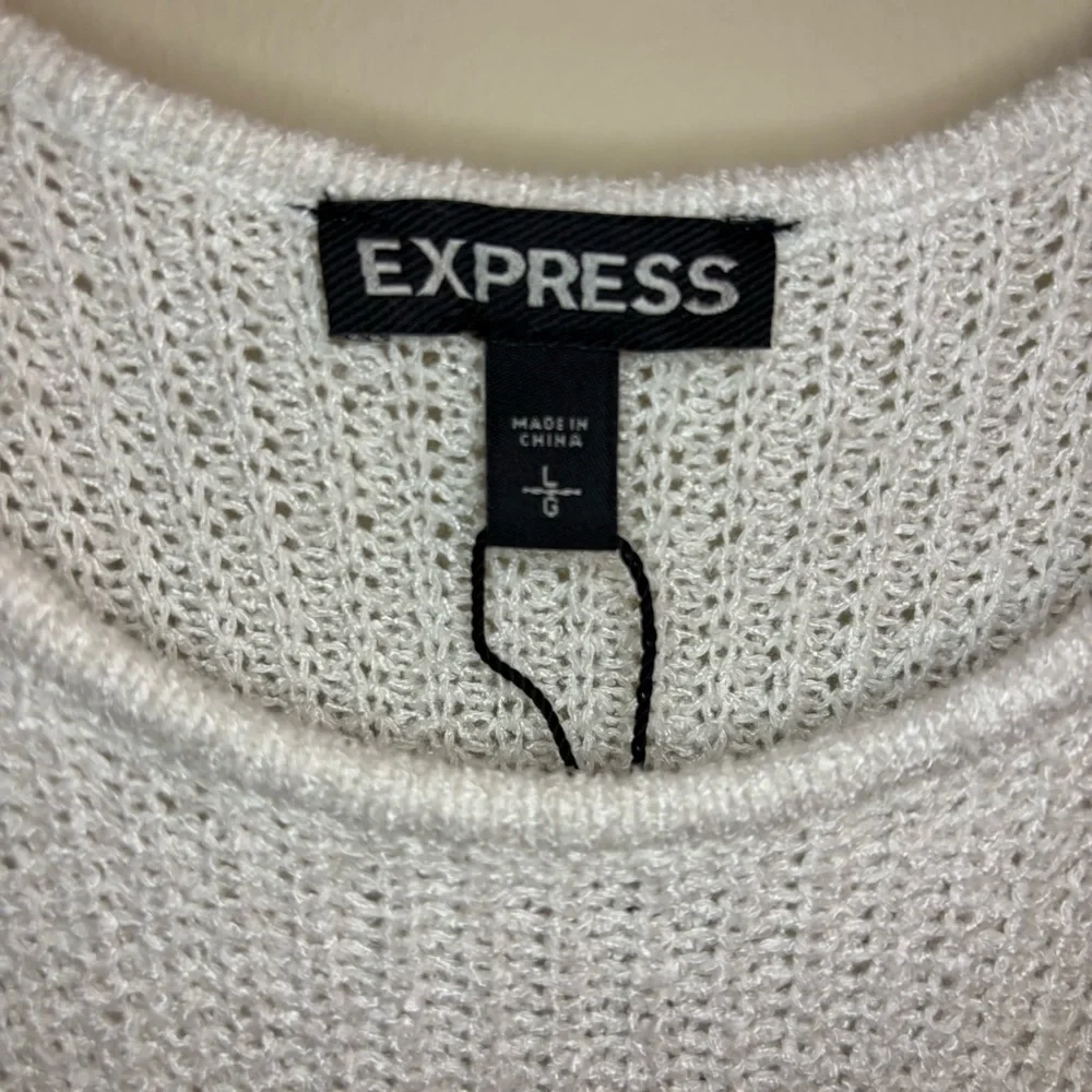 NWT Express Women’s White Long-sleeve Sweater Size L
